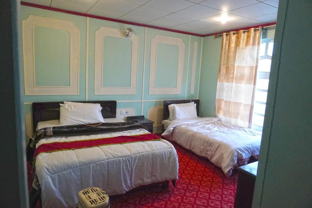 Hotel Dewanekhas Skardu Esterno foto