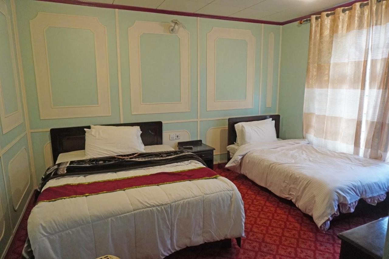 Hotel Dewanekhas Skardu Esterno foto